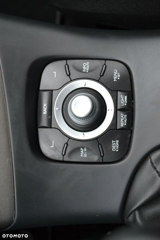 Renault Scenic Energy TCe 115 S&S Xmod Bose Edition - 34