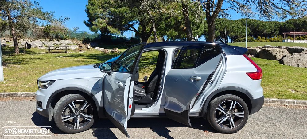 Volvo XC 40 1.5 T5 PHEV R-Design - 4