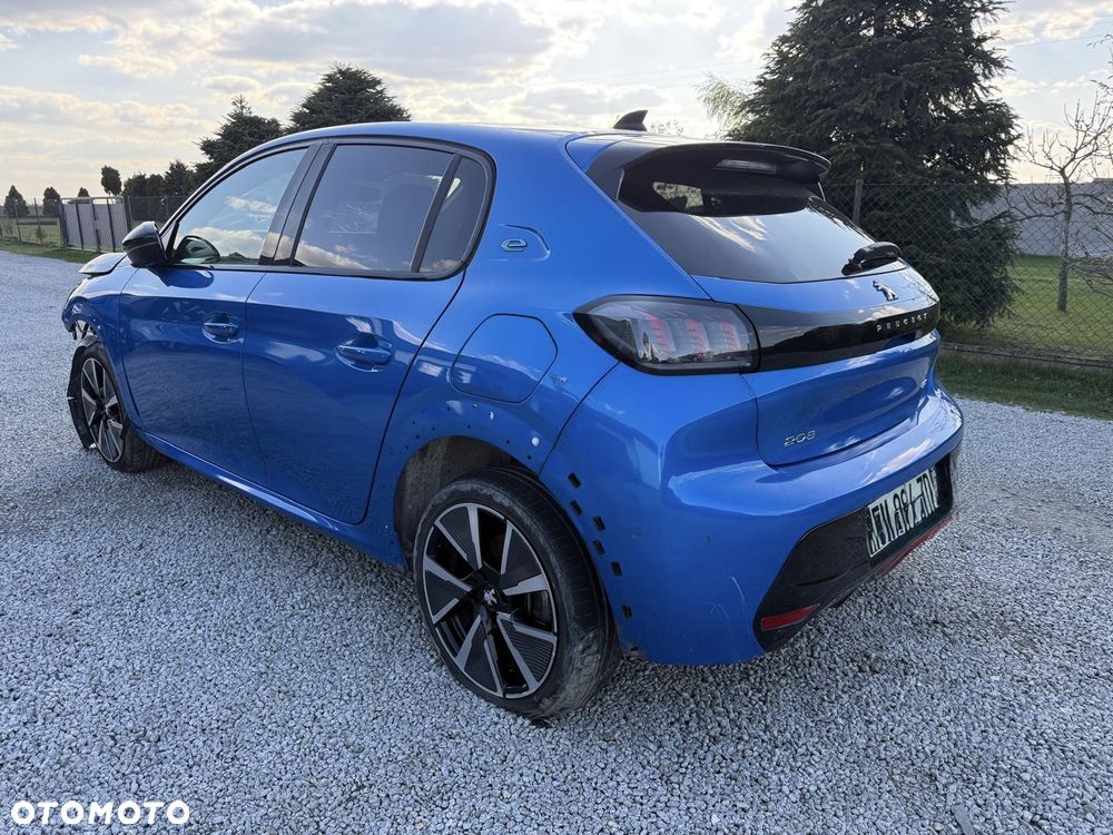 Peugeot 208 GT Line - 3
