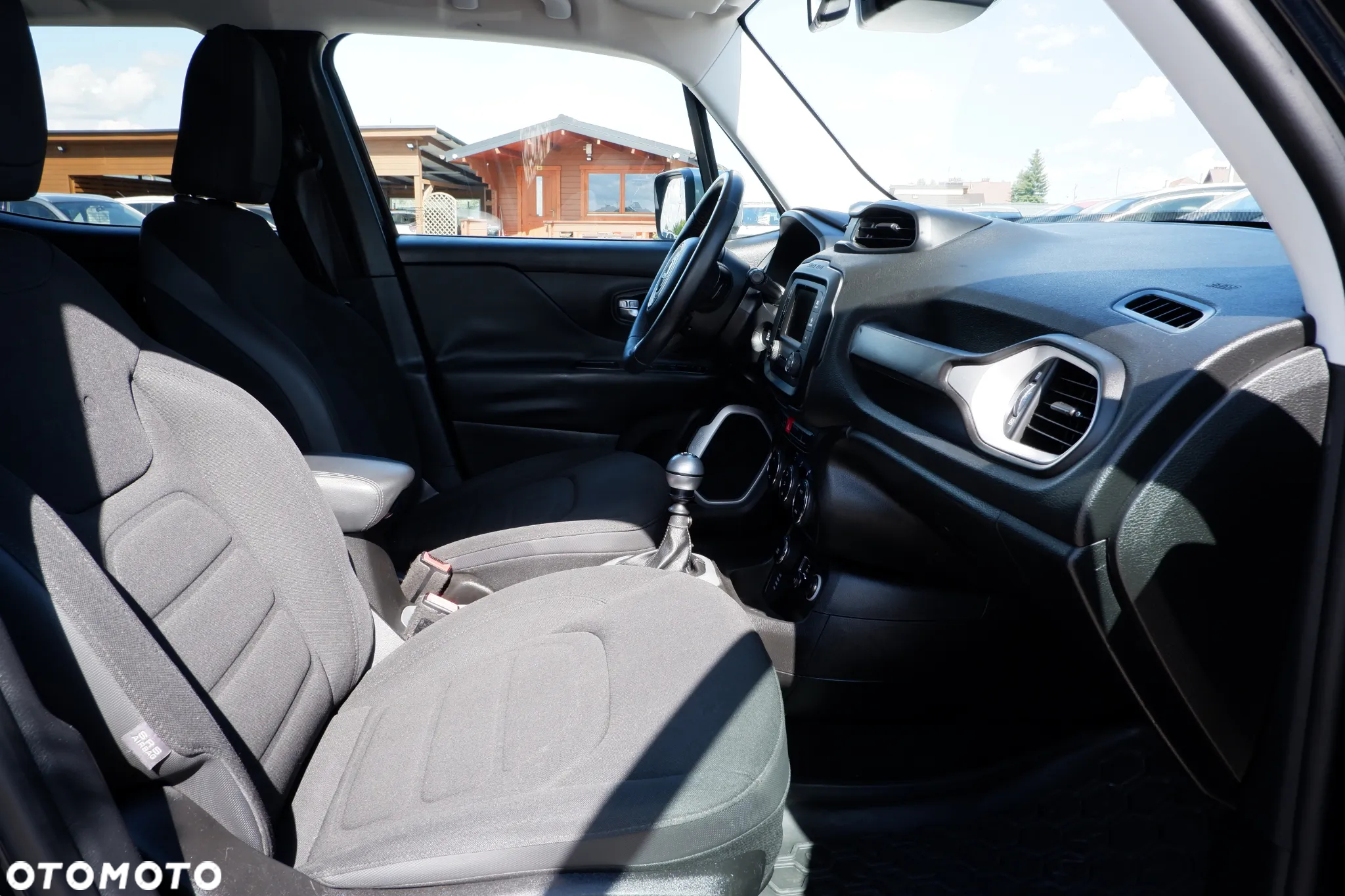 Jeep Renegade 2.0 MultiJet Limited 4WD S&S - 9