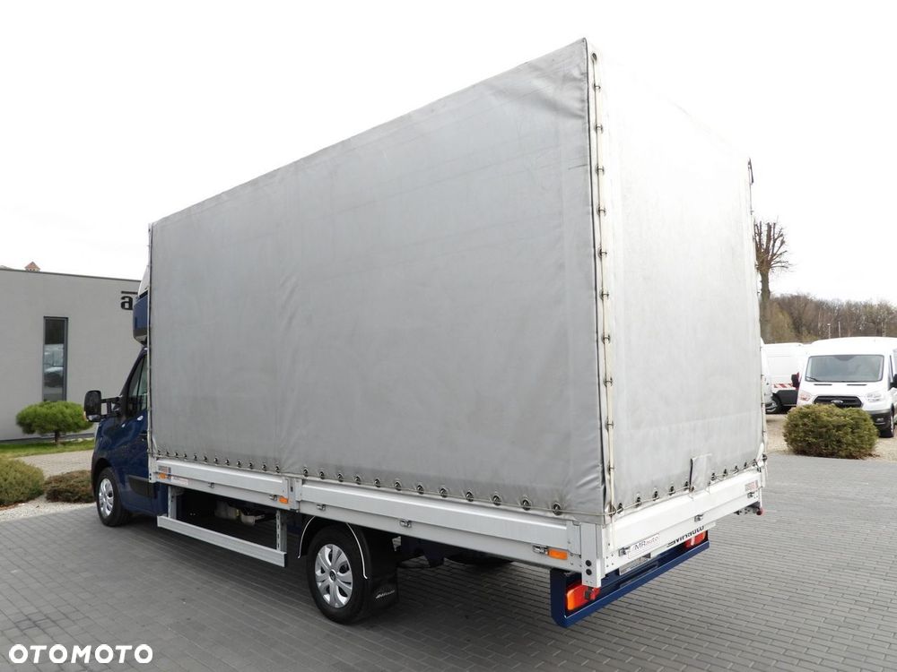 Renault MASTER PLANDEKA 10 PALET WEBASTO TEMPOMAT LEDY PNEUMATYKA KLIMATYZACJA  165KM - 11