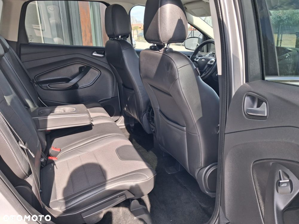 Ford Kuga 2.0 TDCi 4x4 Titanium - 15