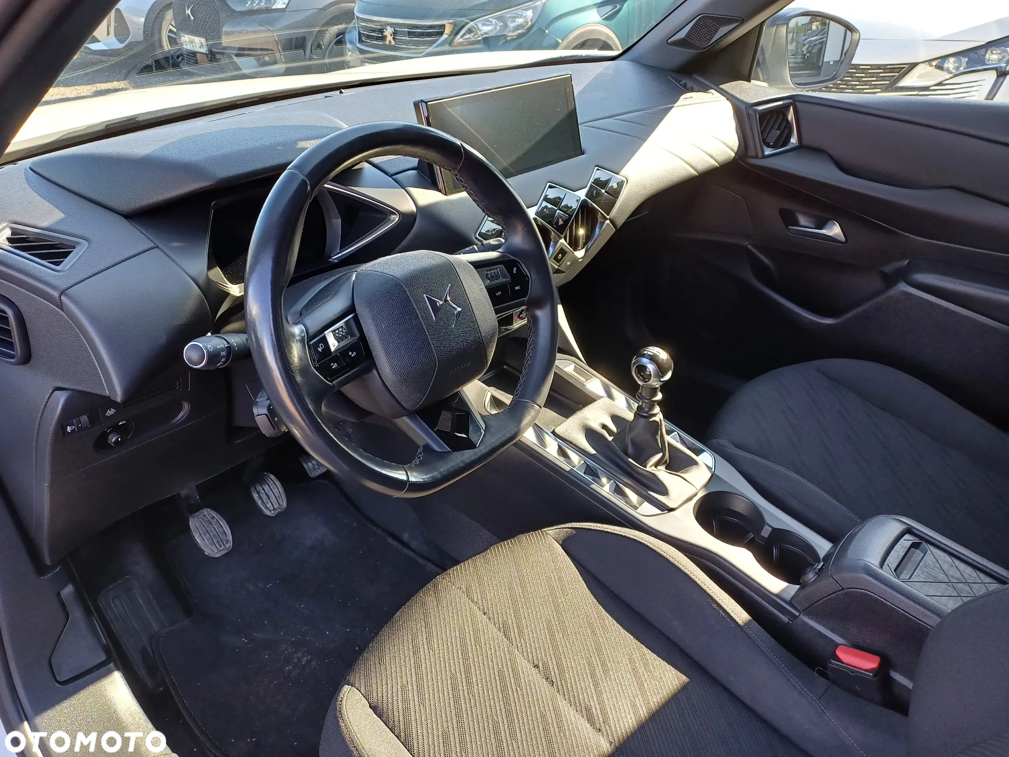 DS Automobiles DS 3 Crossback 1.2 PureTech Bastille - 12