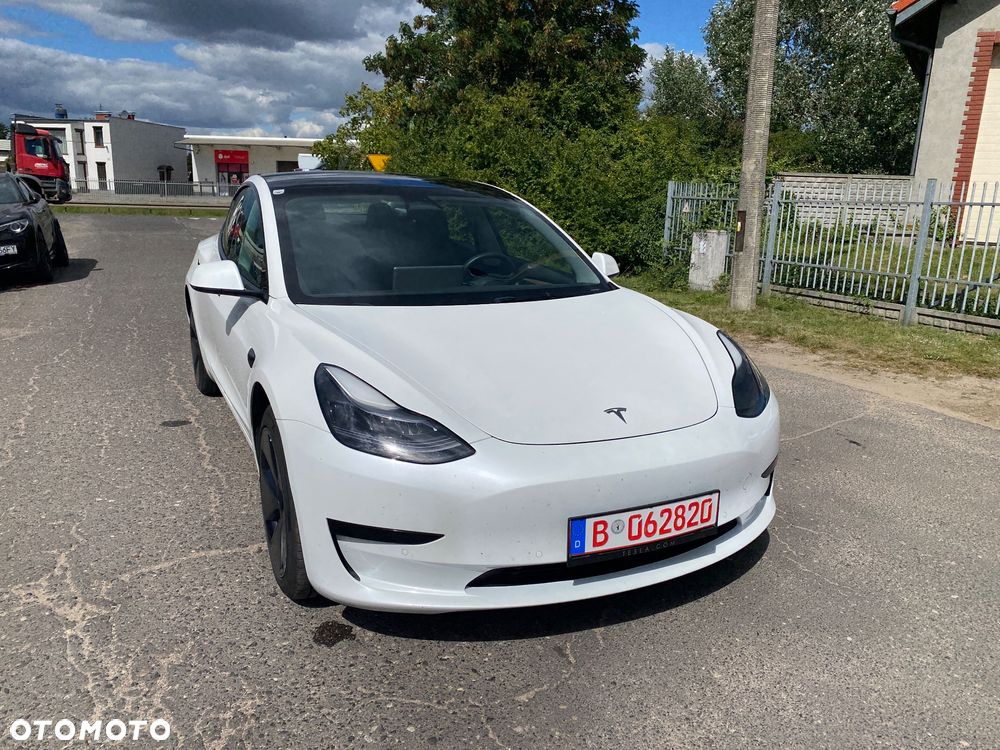 Tesla Model 3 Long Range RWD - 10