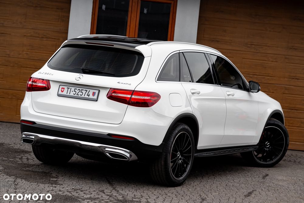 Mercedes-Benz GLC 250 d 4Matic 9G-TRONIC AMG Line - 10