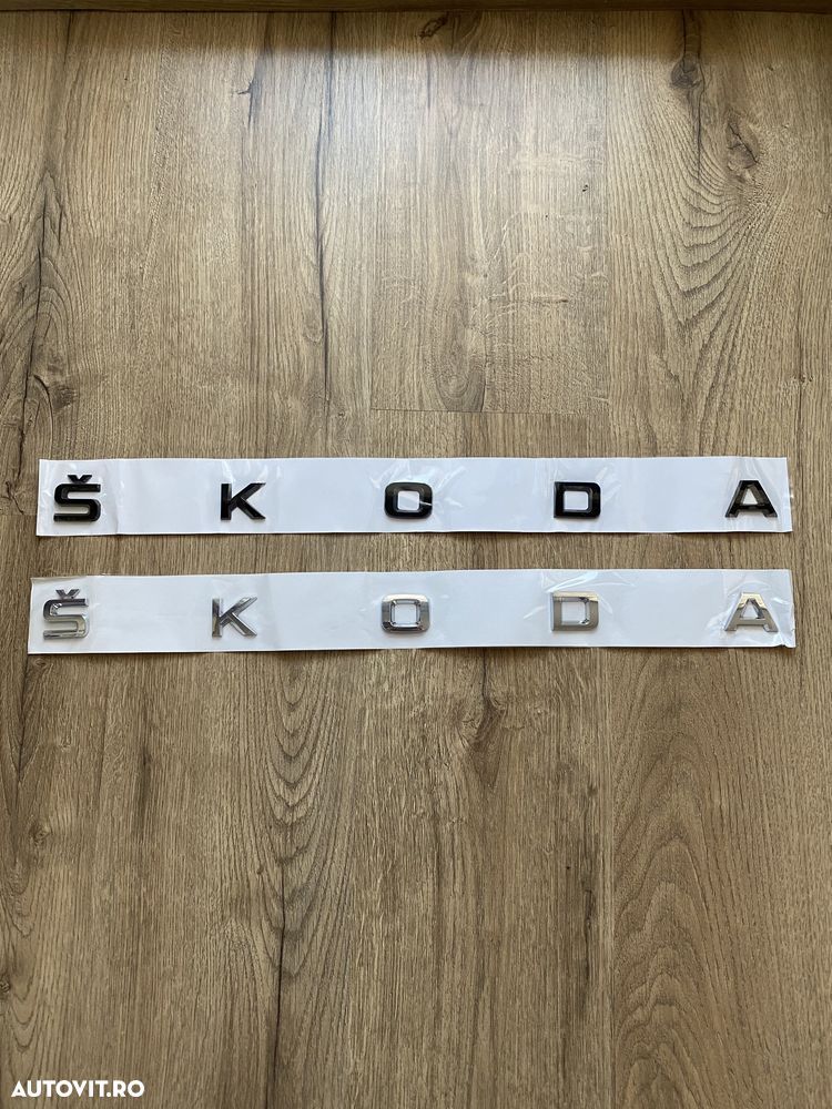 Litere Mari Scris Mare Logo Emblema Semn Spate Haion Portbagaj Skoda - 1