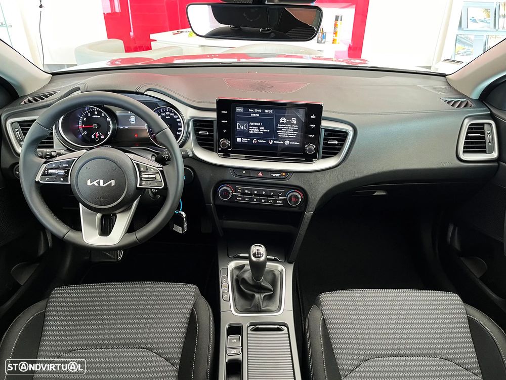 Kia XCeed 1.0 T-GDI Drive - 14