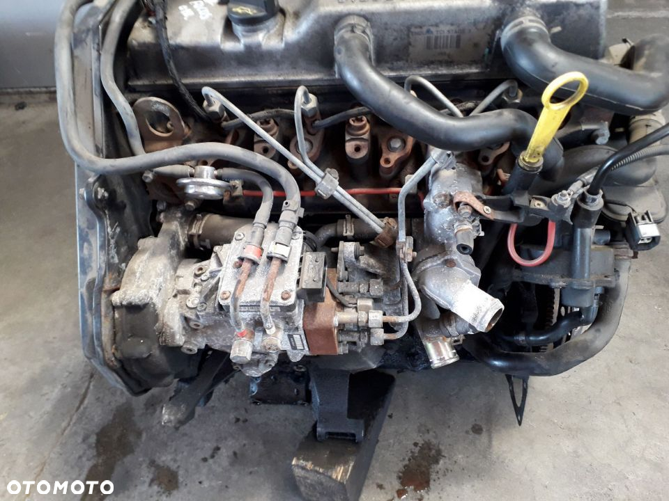 FORD FOCUS MK1 01R 1.8 TDDI SILNIK BEZ OSPRZĘTU C9DB - 2