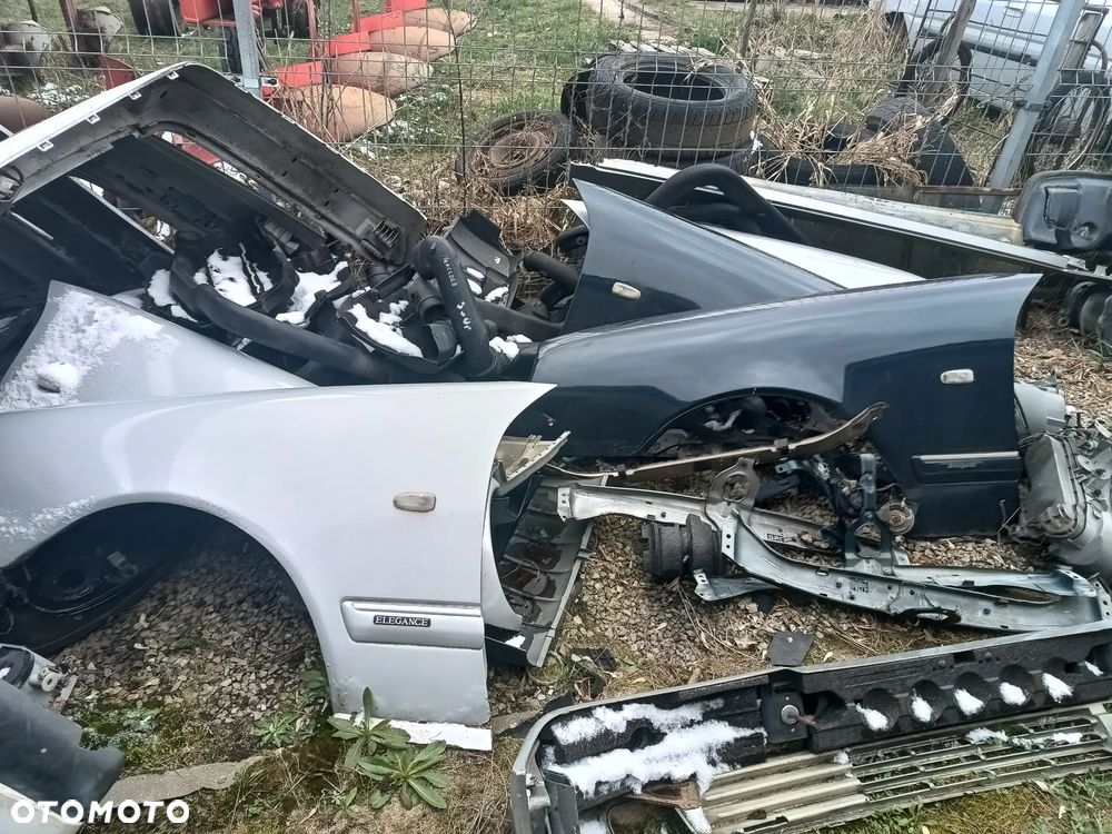 Klapa maska zderzak chłodnica Mercedes W210 e klasa - 15