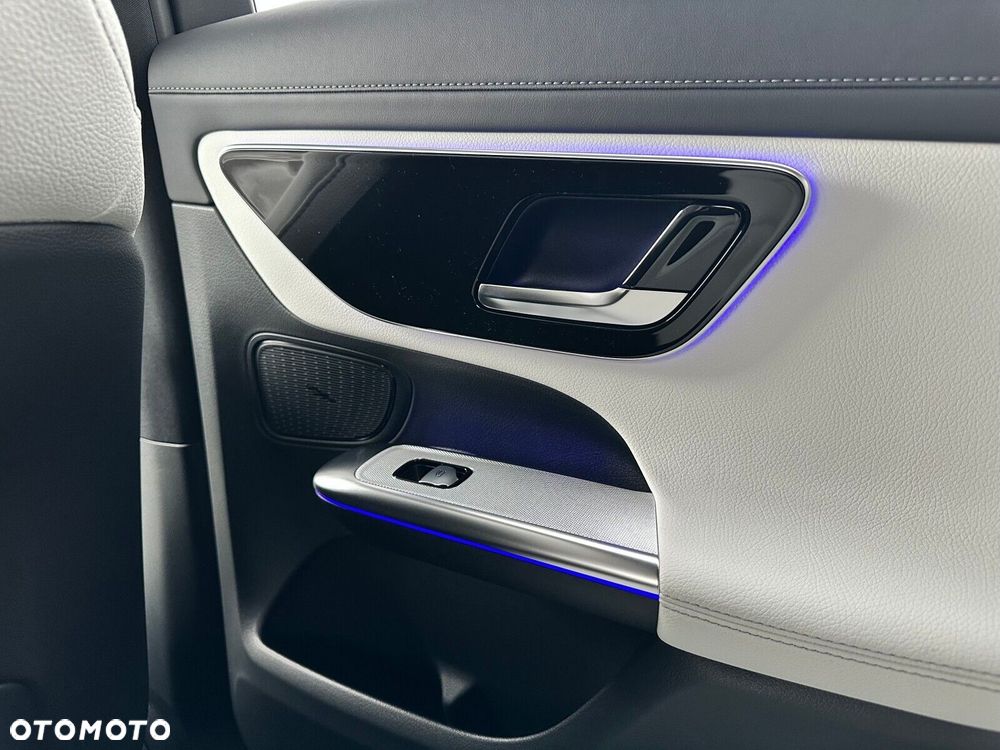 Mercedes-Benz GLC - 23