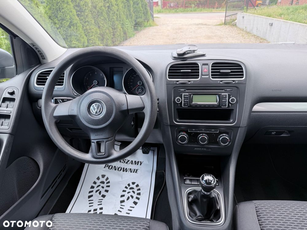 Volkswagen Golf 1.6 Team - 12