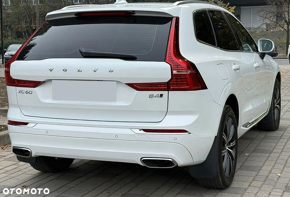 Volvo XC 60 B4 D AWD Geartronic Inscription - 5