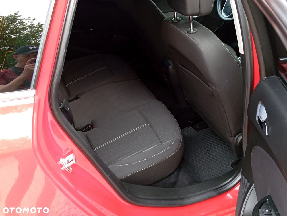Opel Astra 1.4 Turbo Cosmo - 18