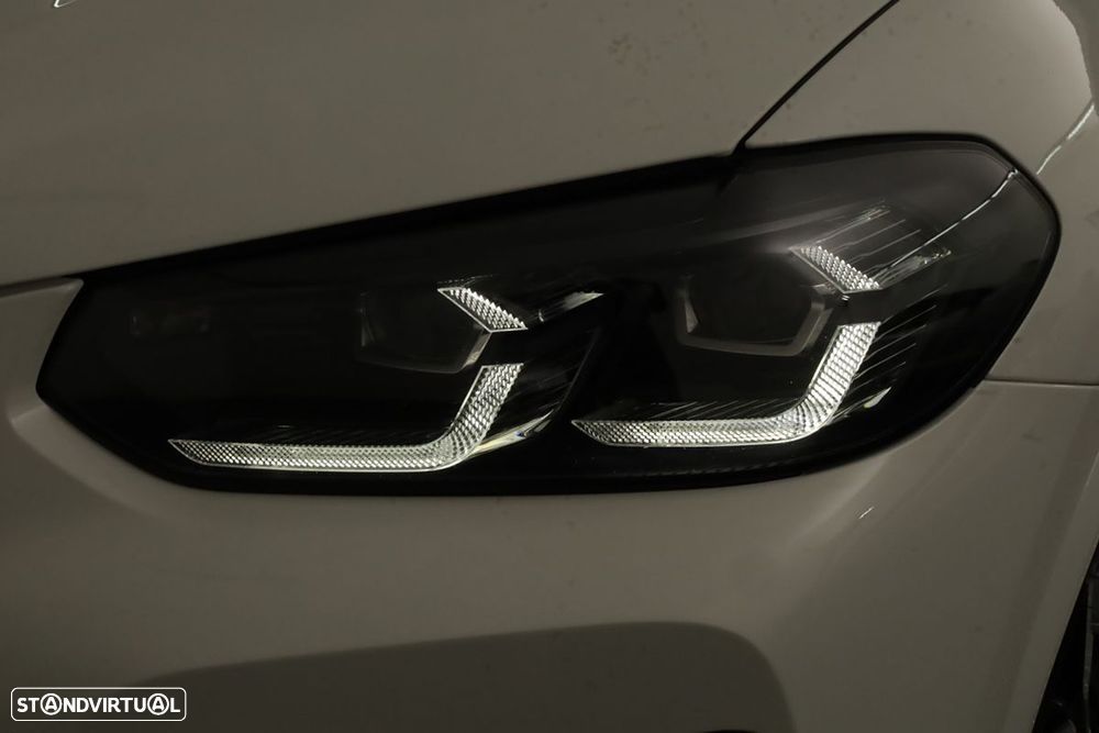 BMW X4 20 d xDrive Pack M 50 anos Auto - 6