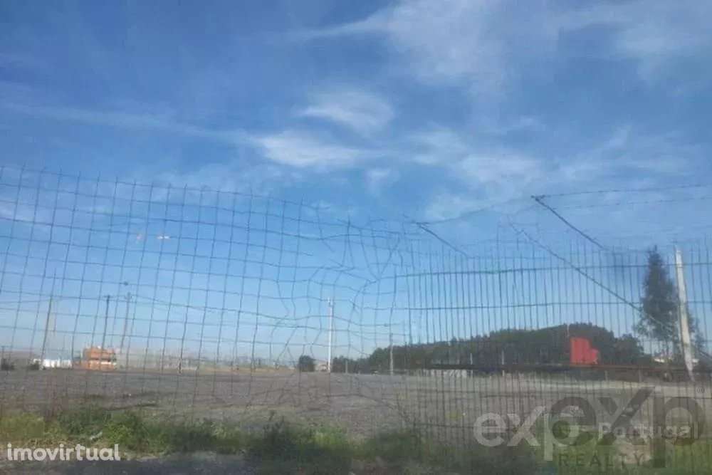 Lote de Terreno em Vila Nova de Gaia à Venda - Grande imagem: 5/5