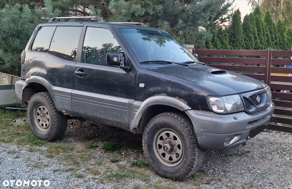 Nissan Terrano 2.7 TDi Comfort - 1