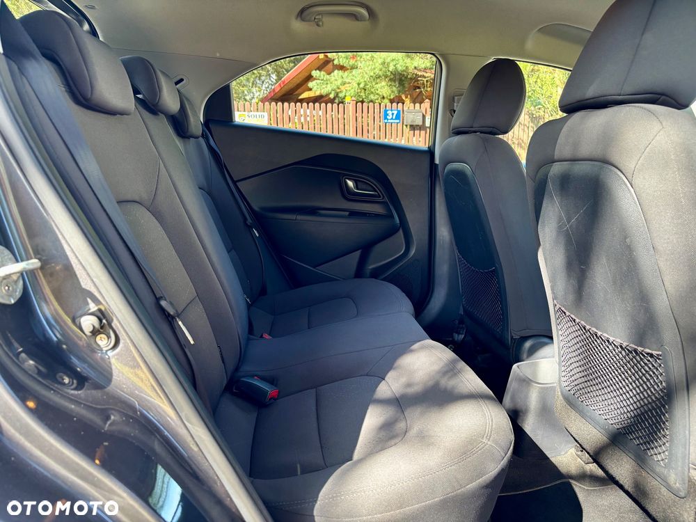 Kia Rio 1.2 Dream-Team Edition - 29