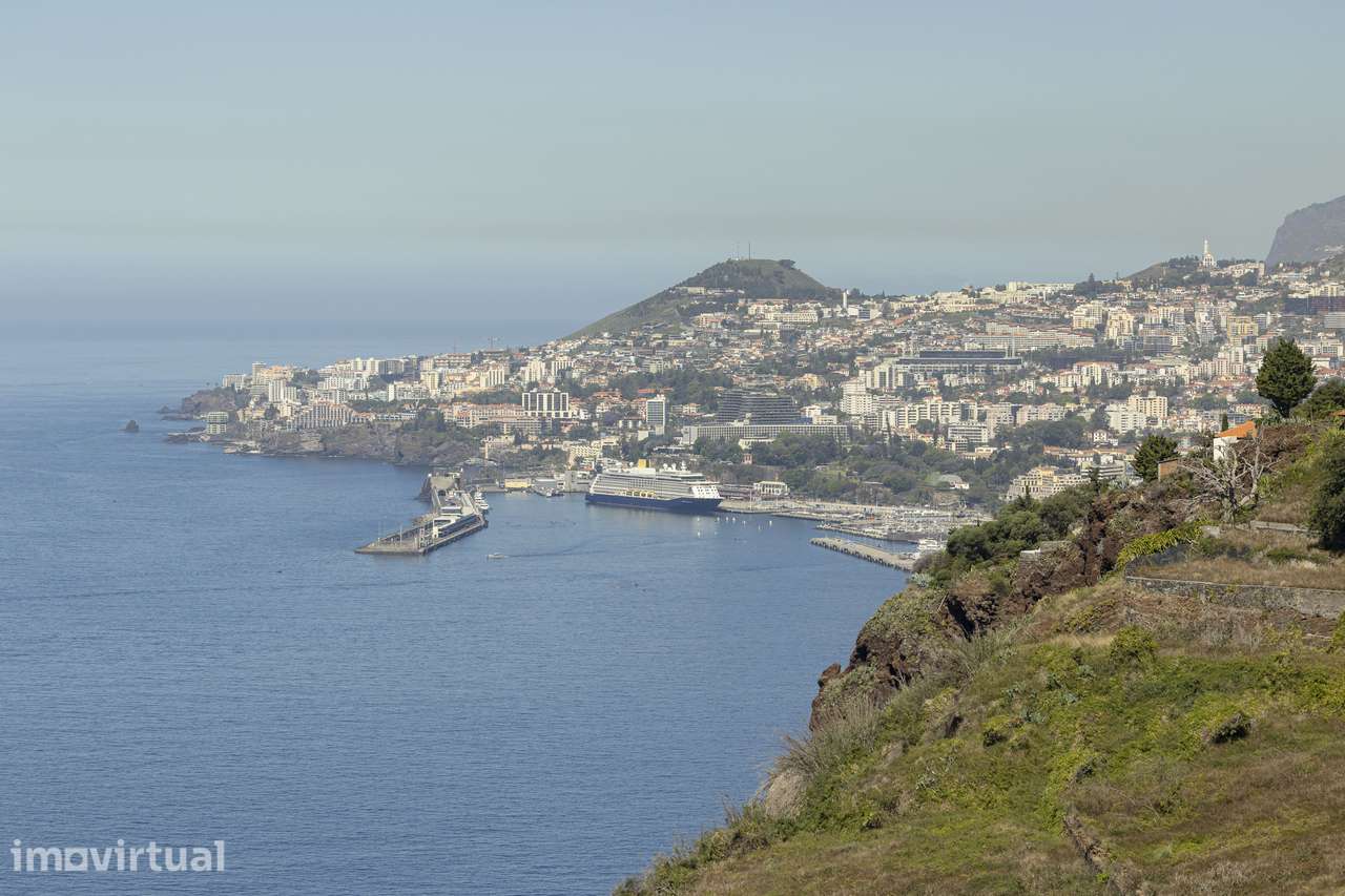 Moradia independente à venda em São Gonçalo, Funchal - Grande imagem: 4/21