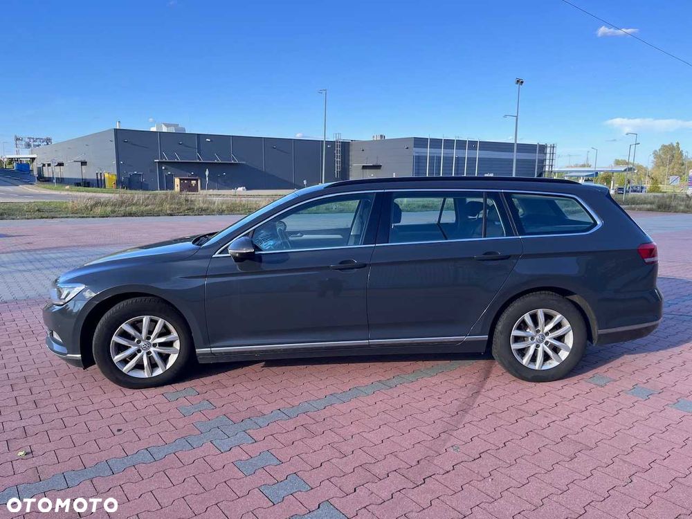 Volkswagen Passat Variant - 2