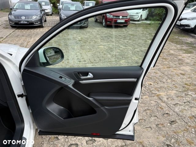 Volkswagen Tiguan 2.0 TDI 4Mot Sport&Style DSG - 29