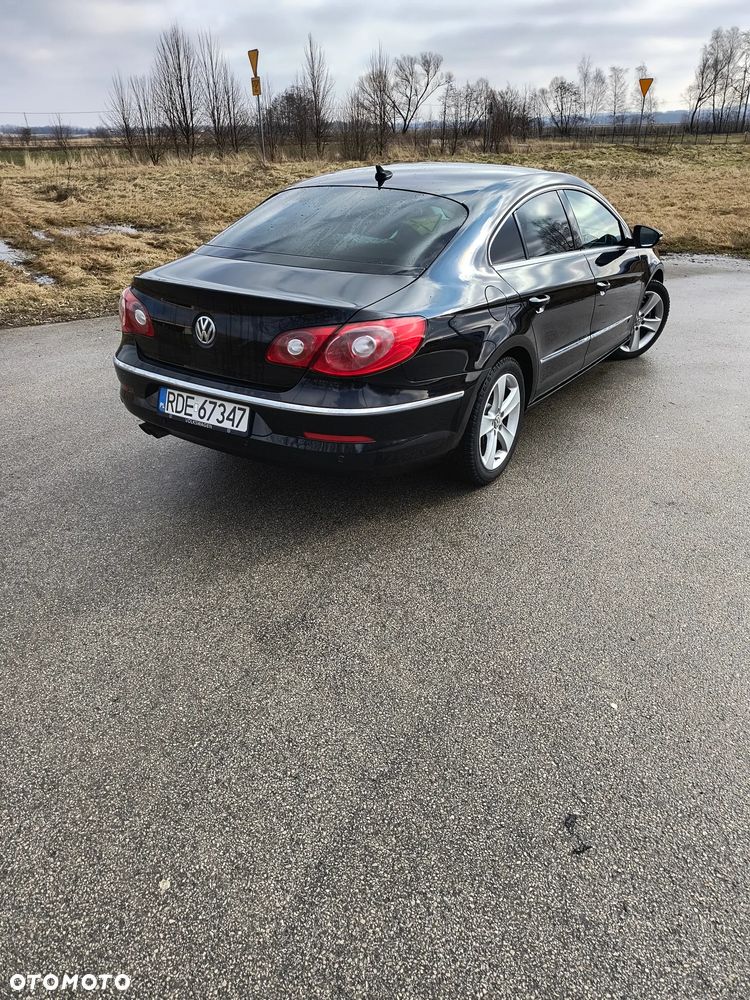 Volkswagen Passat CC 2.0 Blue TDI - 10