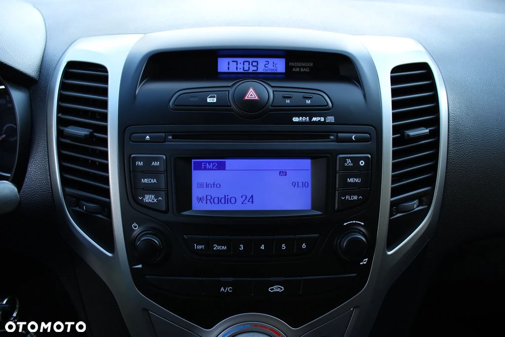 Hyundai ix20 1.6 BlueDrive Classic + - 29