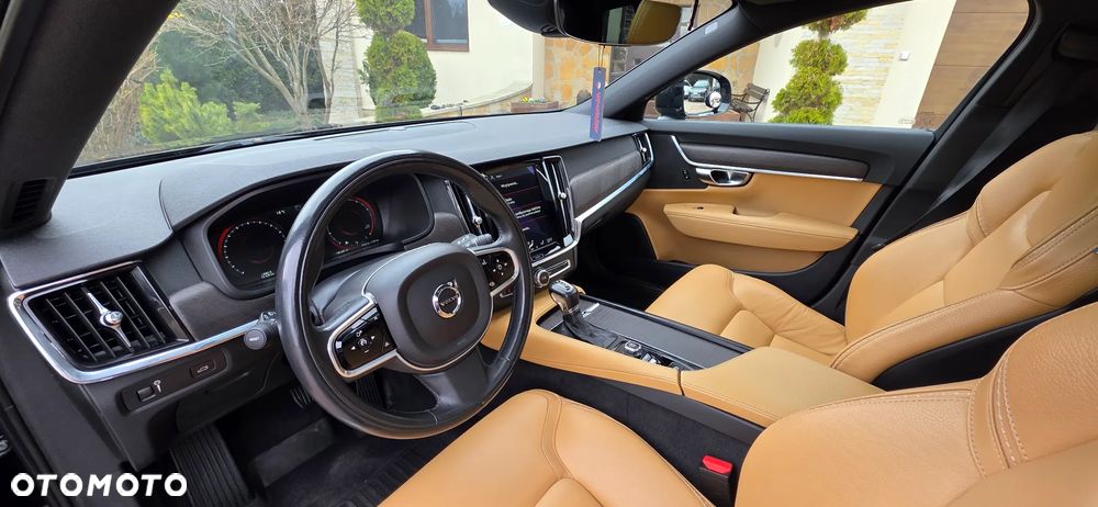 Volvo V90 Cross Country T6 AWD Pro - 26