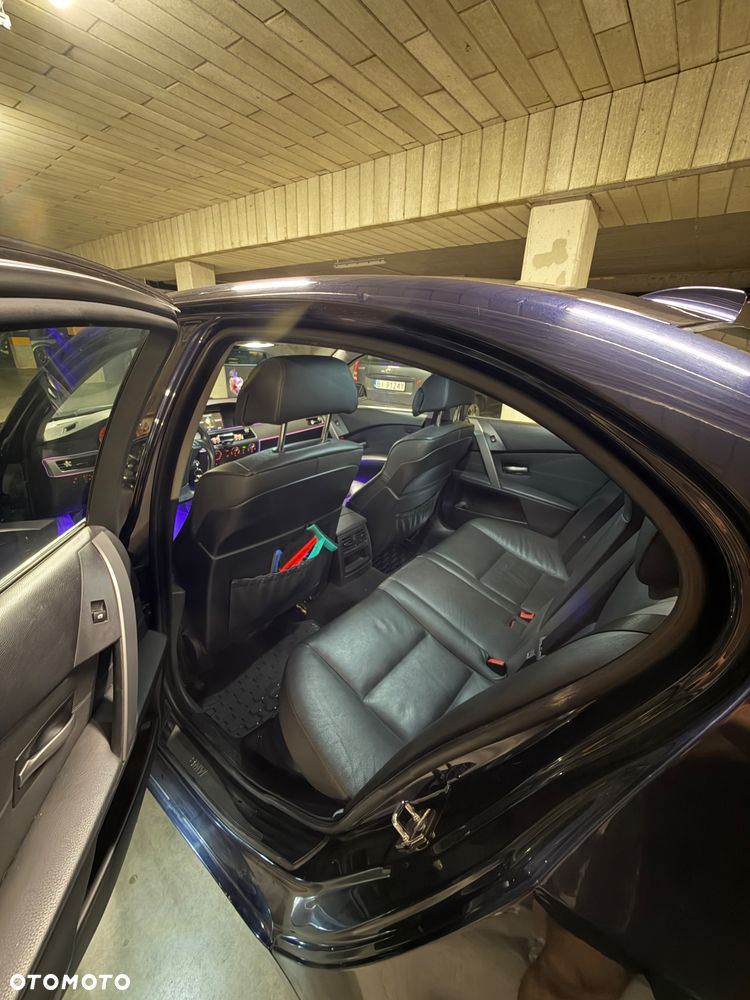 BMW Seria 5 - 11