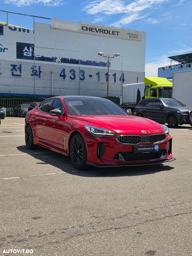 Kia Stinger - 4