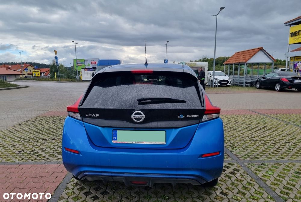Nissan Leaf - 16