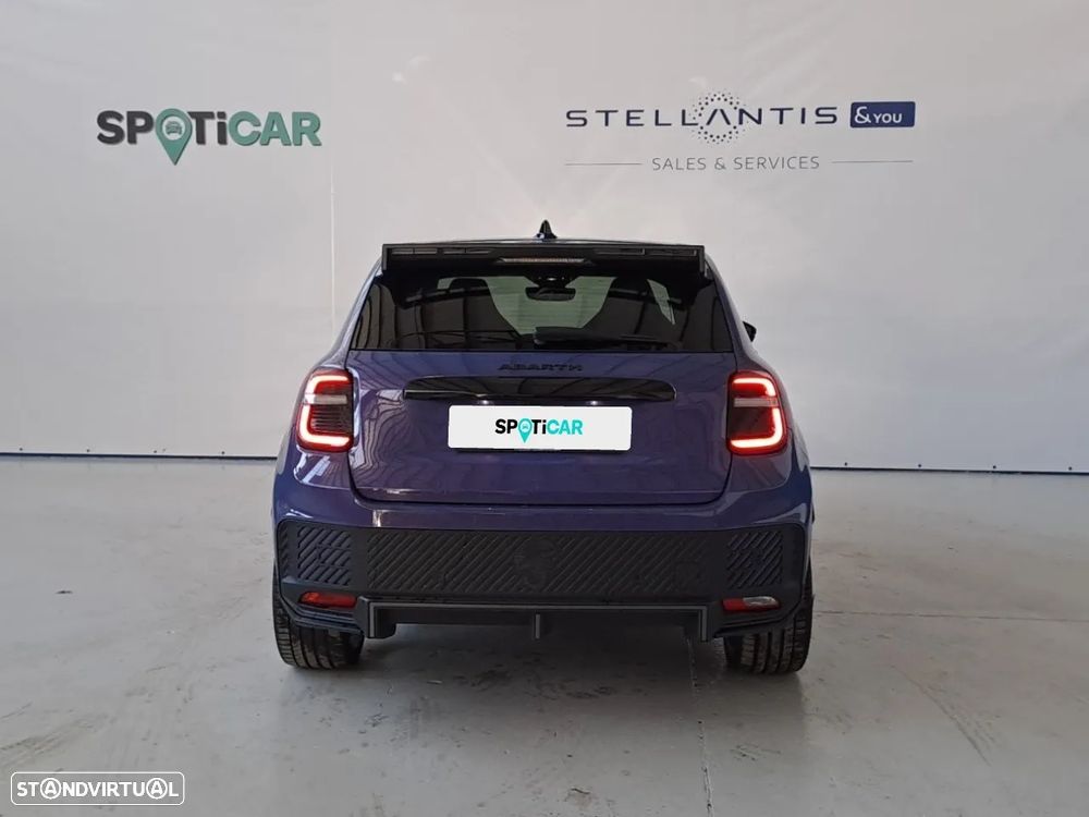 Abarth 600e 54 kWh Scorpionissima - 7