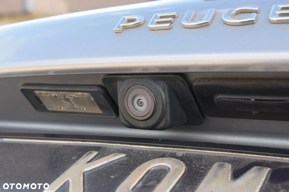 Peugeot 308 1.2 PureTech Allure S&S - 35