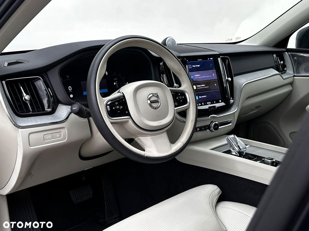 Volvo XC 60 - 22