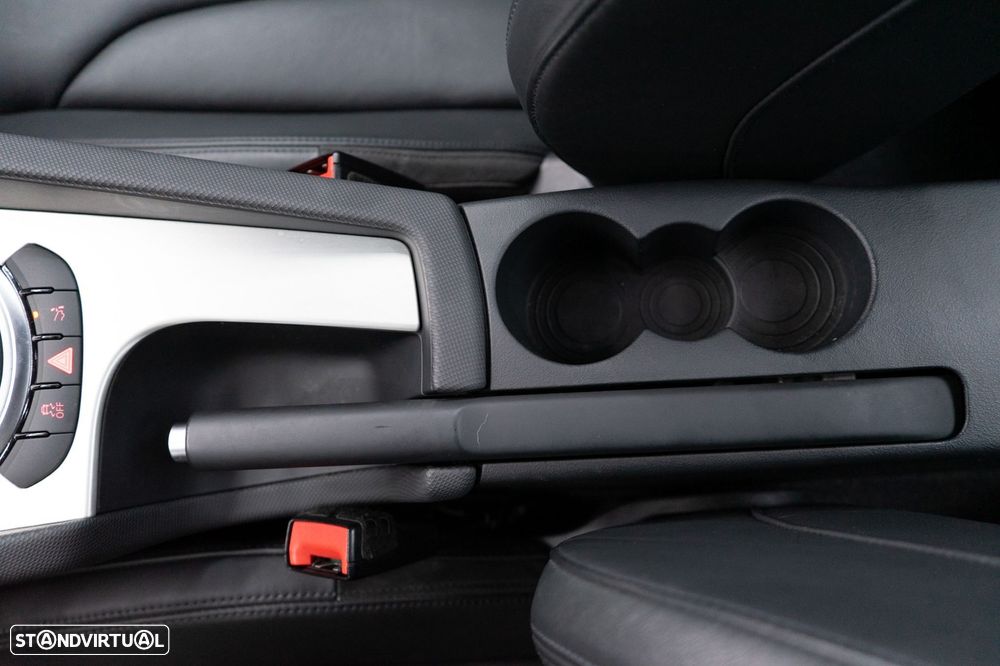 Audi TT Coupé 2.0 TFSI quattro S-line S tronic - 34