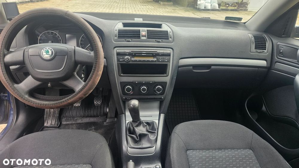 Skoda Octavia 2.0 TDI Active - 8