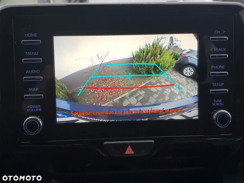 Toyota Yaris 1.5 Comfort - 21