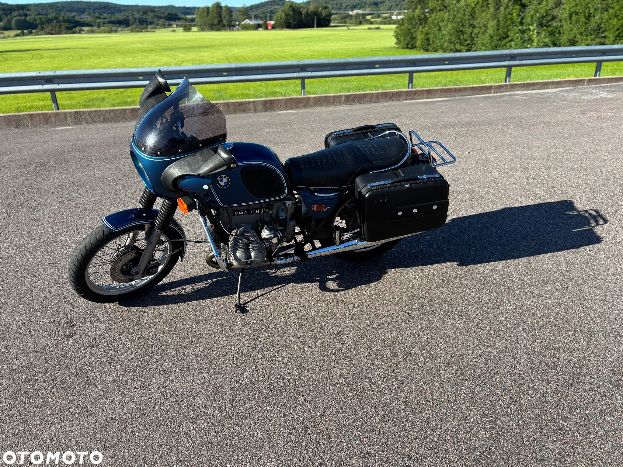 BMW R - 16