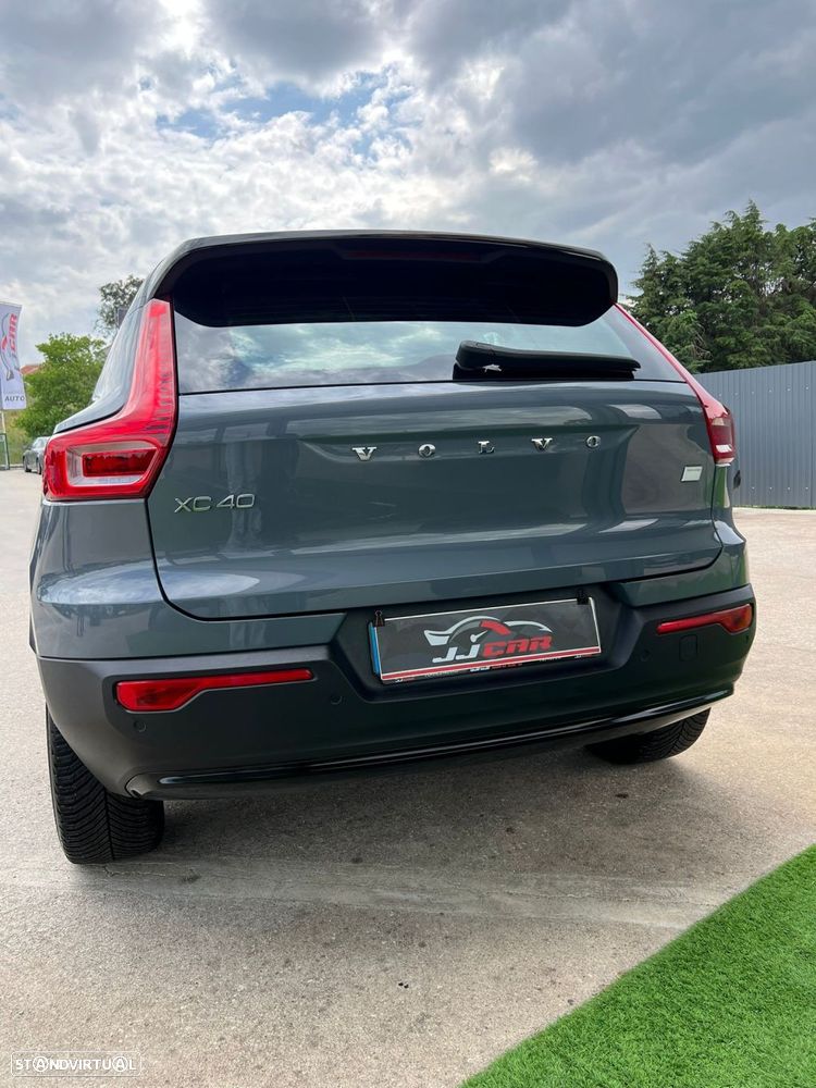 Volvo XC 40 Recharge Core - 2