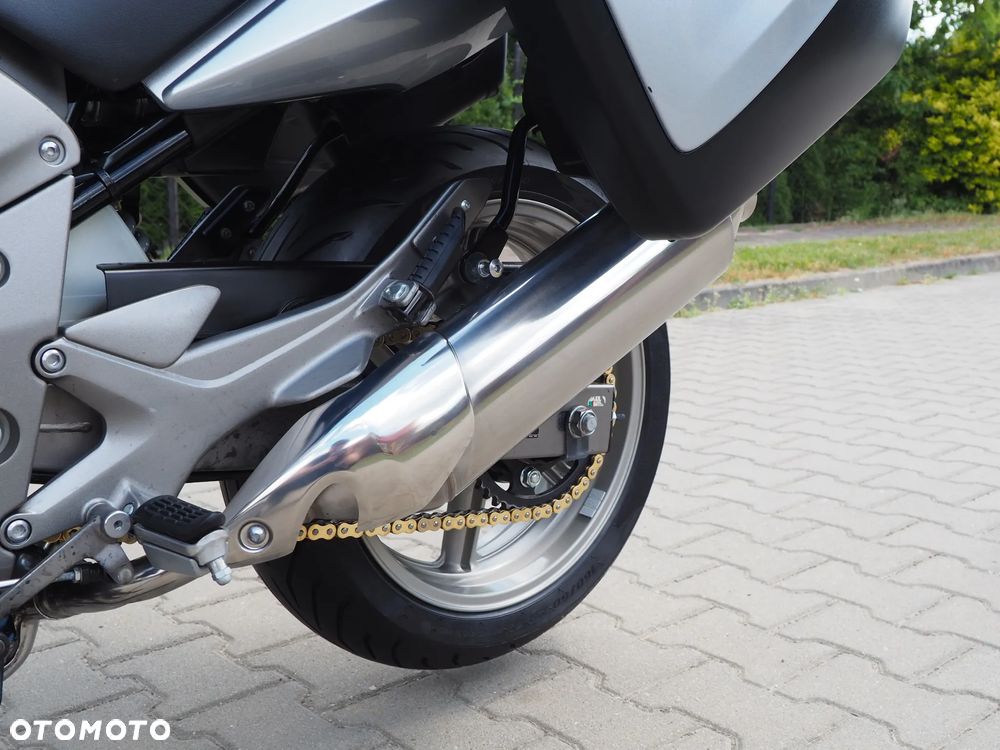 Honda CBF - 22