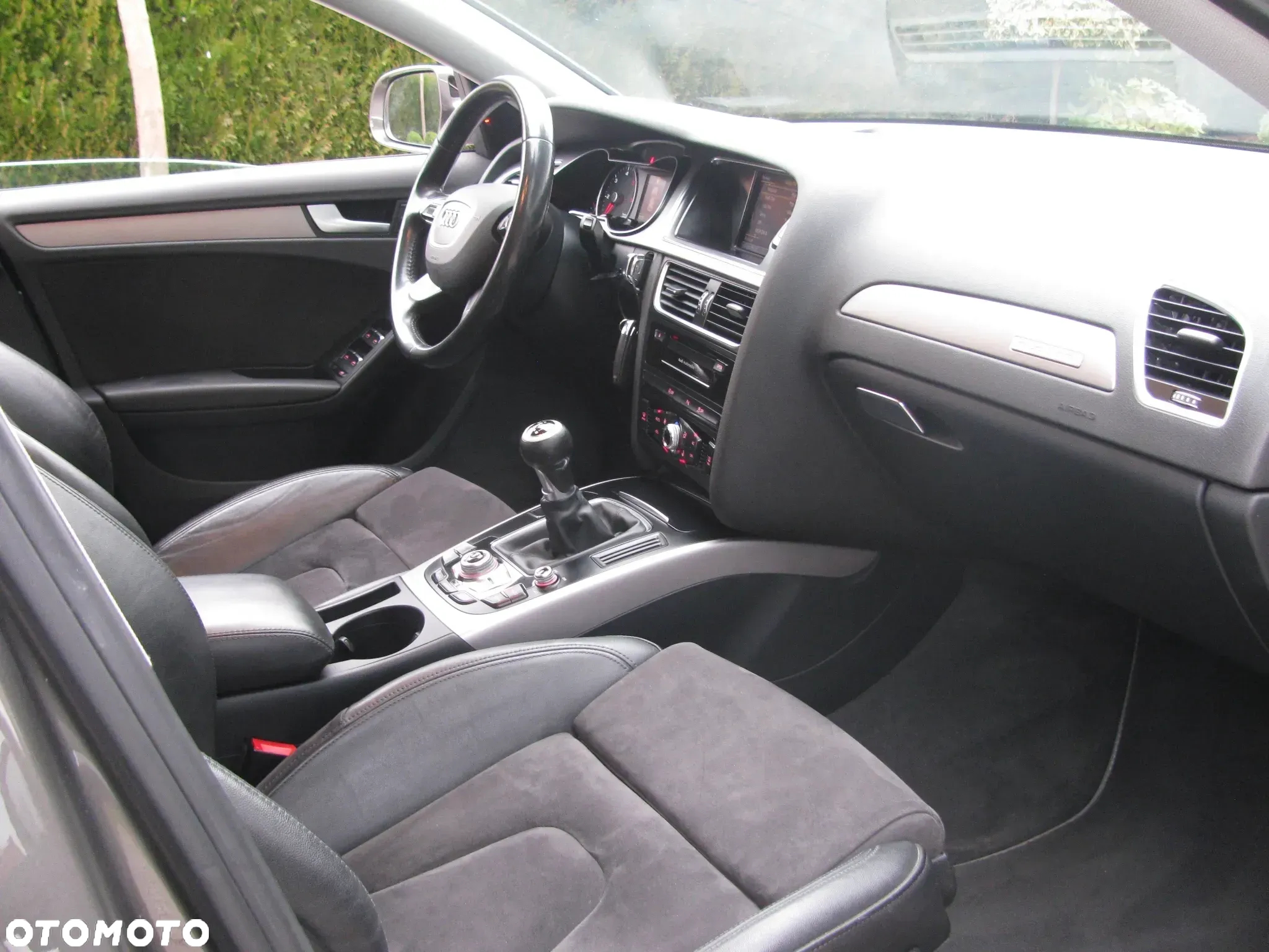 Audi A4 Avant 2.0 TDI DPF quattro Ambiente - 18