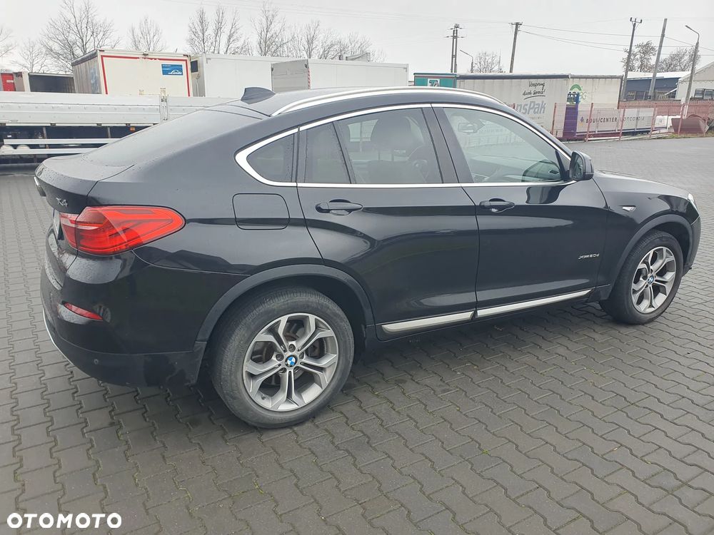 BMW X4 xDrive20d - 13
