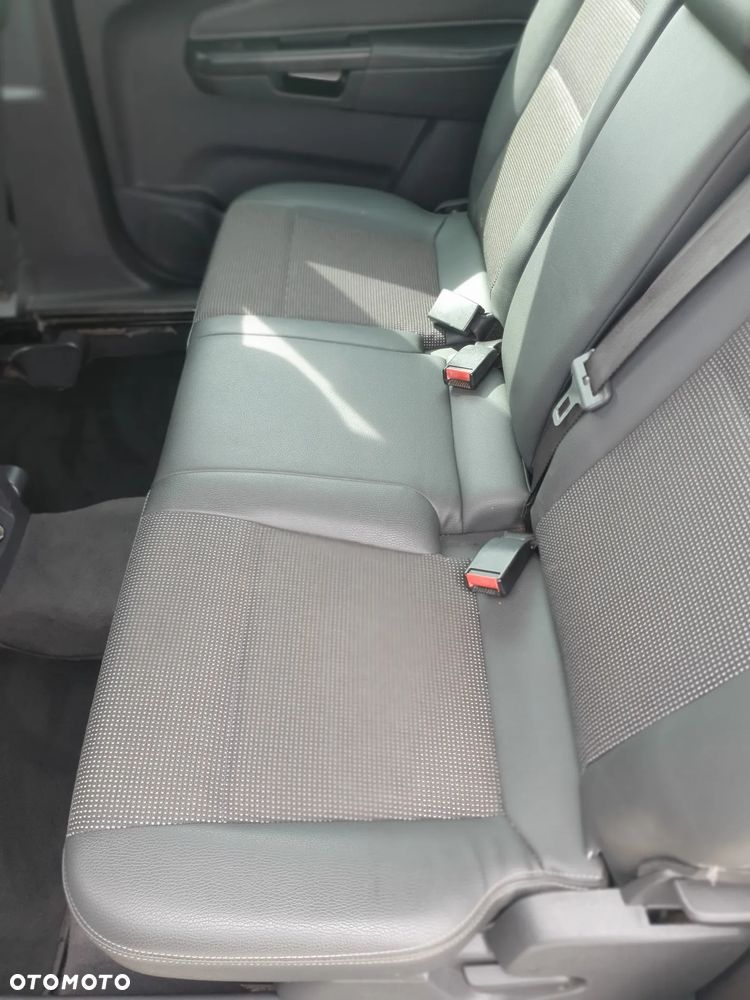 Opel Zafira 1.8 Enjoy - 18