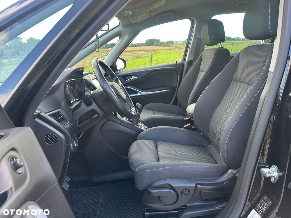 Opel Zafira 1.6 CDTI Elite S&S - 10
