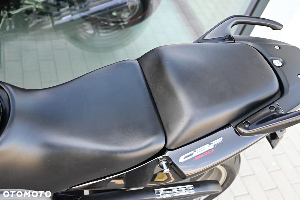 Honda CBF - 34