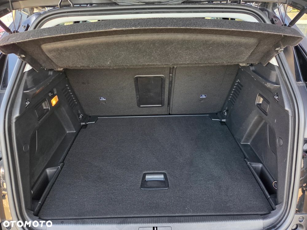 Peugeot 3008 PureTech 130 Stop & Start GPF EAT8 Allure - 10