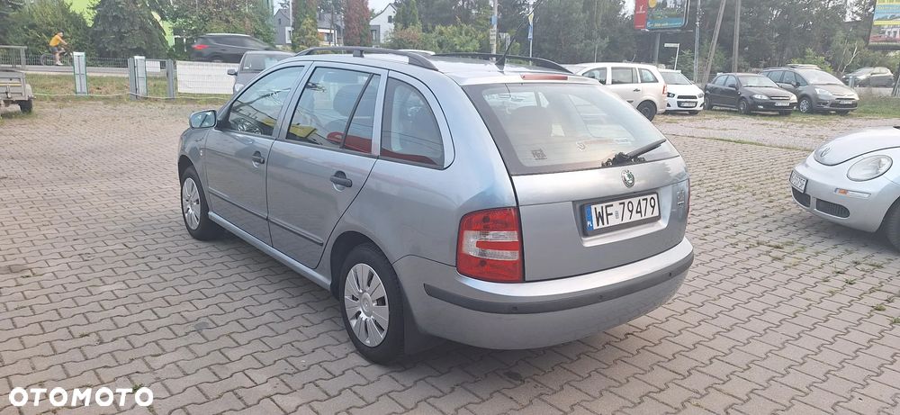 Skoda Fabia 1.4 16V Elegance - 8