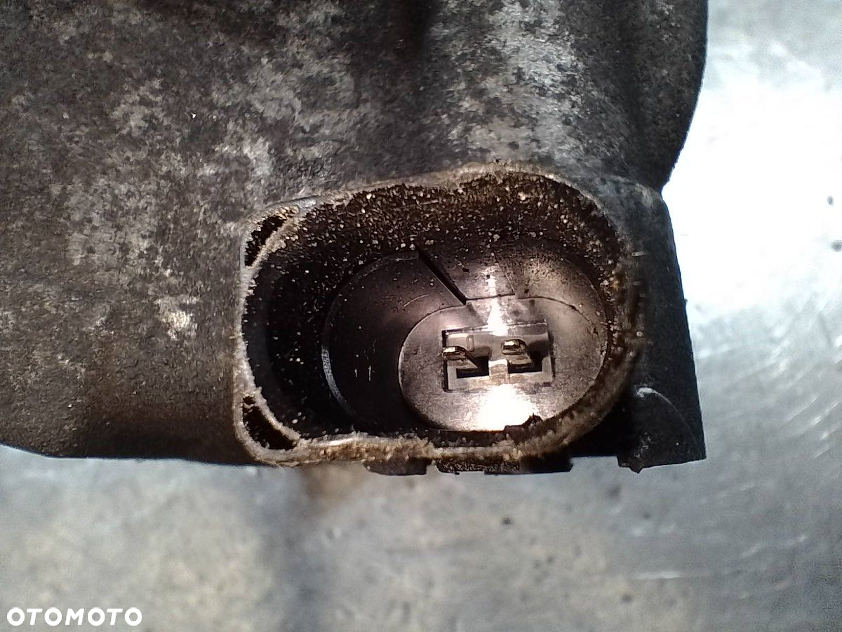 POMPA, SPRĘŻARKA KLIMATYZACJI VW CRAFTER 5Q0820803M 2.0 TDI - 2