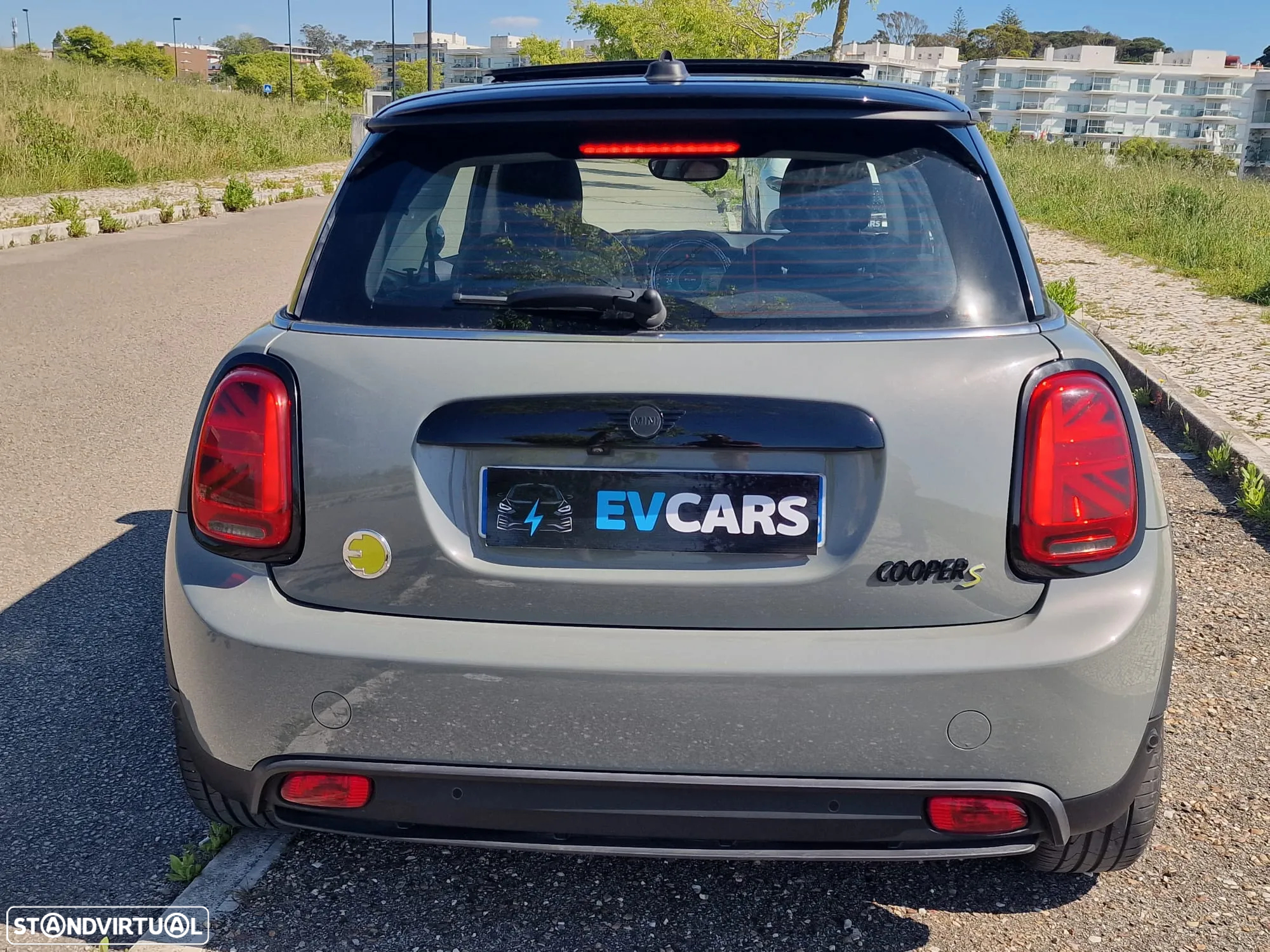 MINI 3 Portas Cooper SE Camden Edition - 27