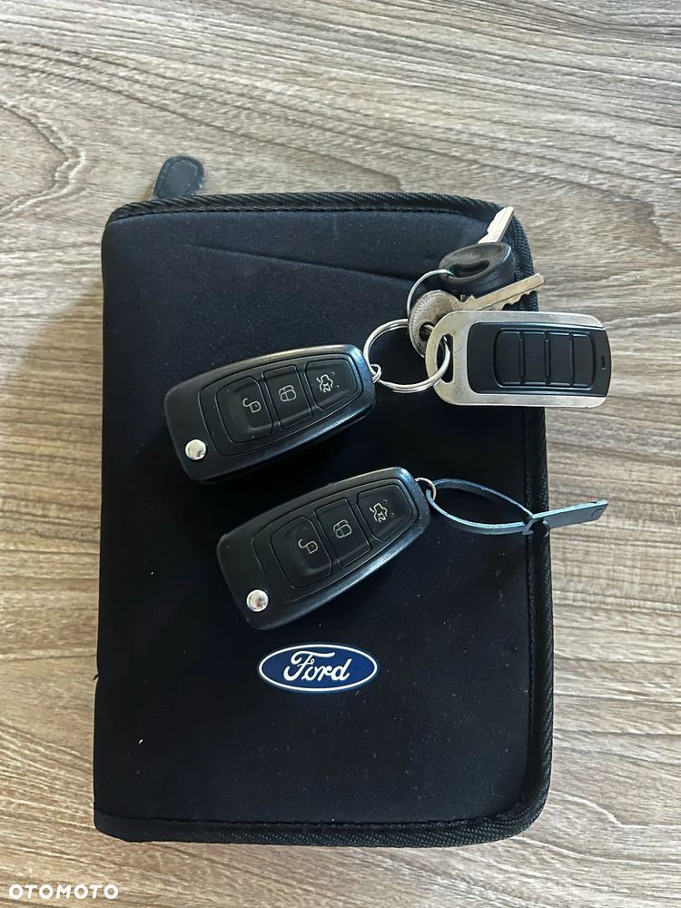 Ford Focus 2.0 TDCi SYNC Edition ASS - 8