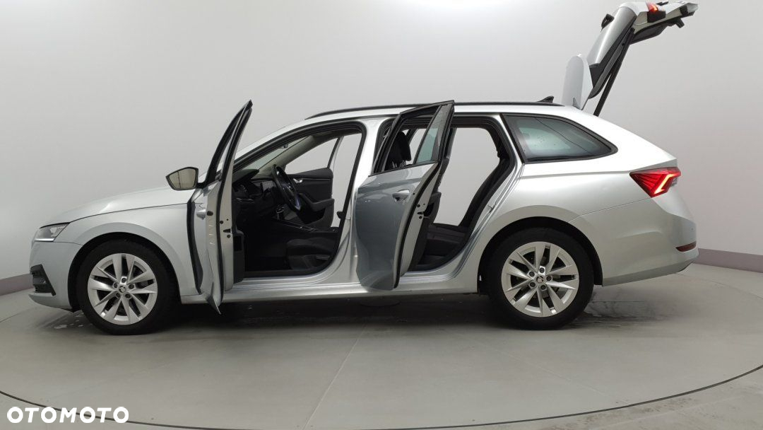 Skoda Octavia - 10
